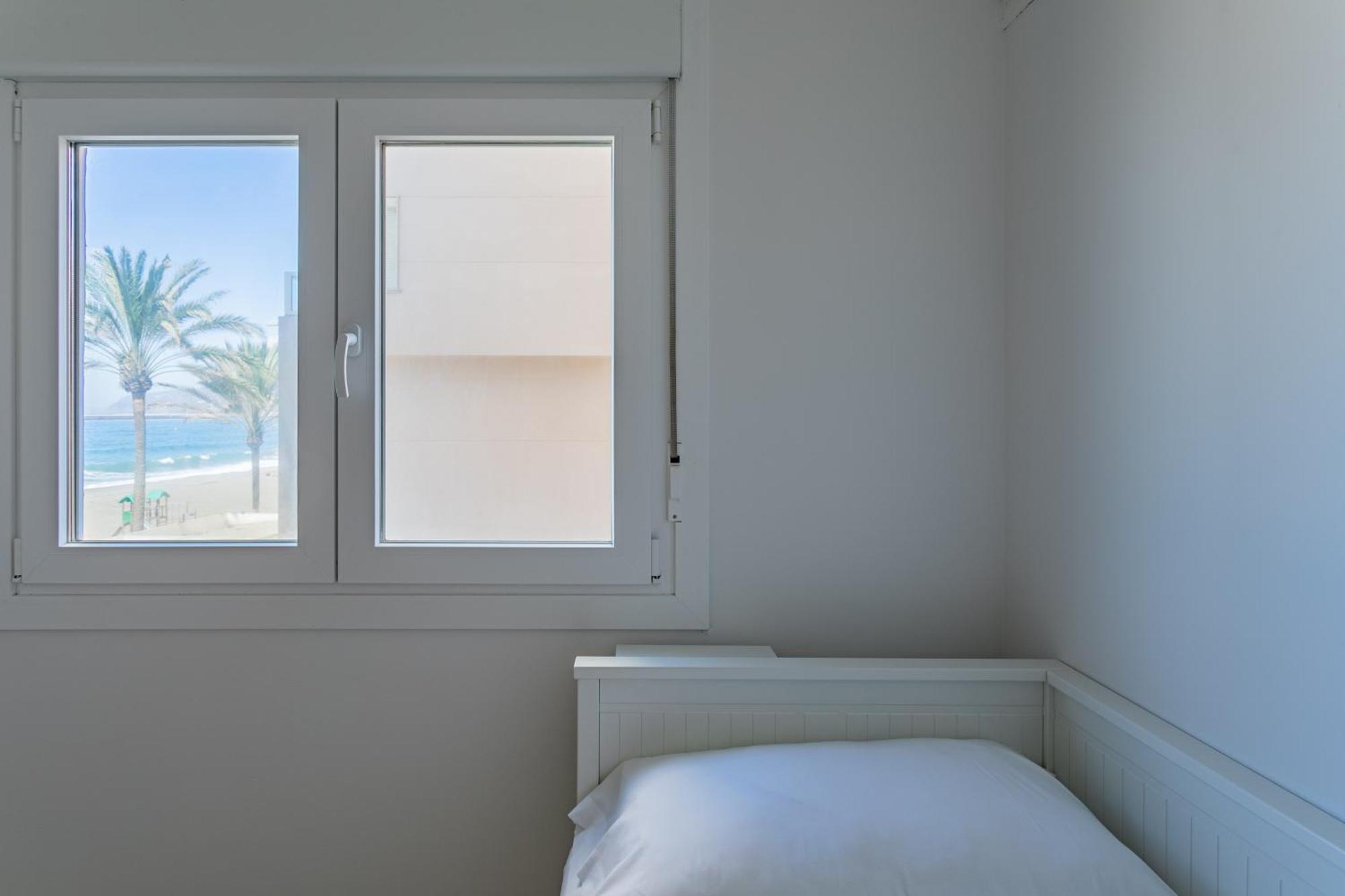 Trendyhomes Zapillo Beach - Primera Linea De Playa المرية المظهر الخارجي الصورة